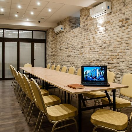 Hotel Wilga Krasków Εξωτερικό φωτογραφία