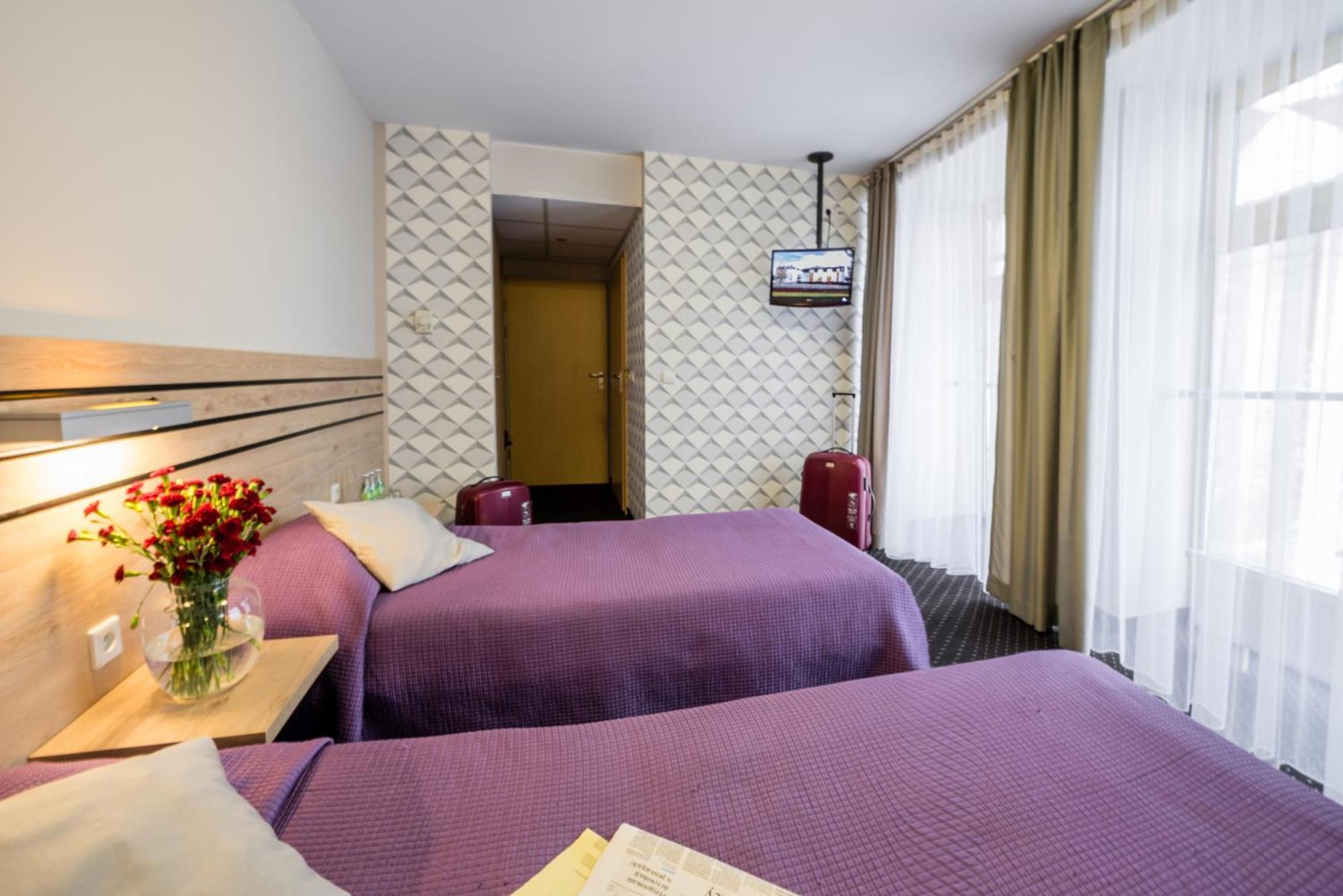 Hotel Wilga Krasków Εξωτερικό φωτογραφία